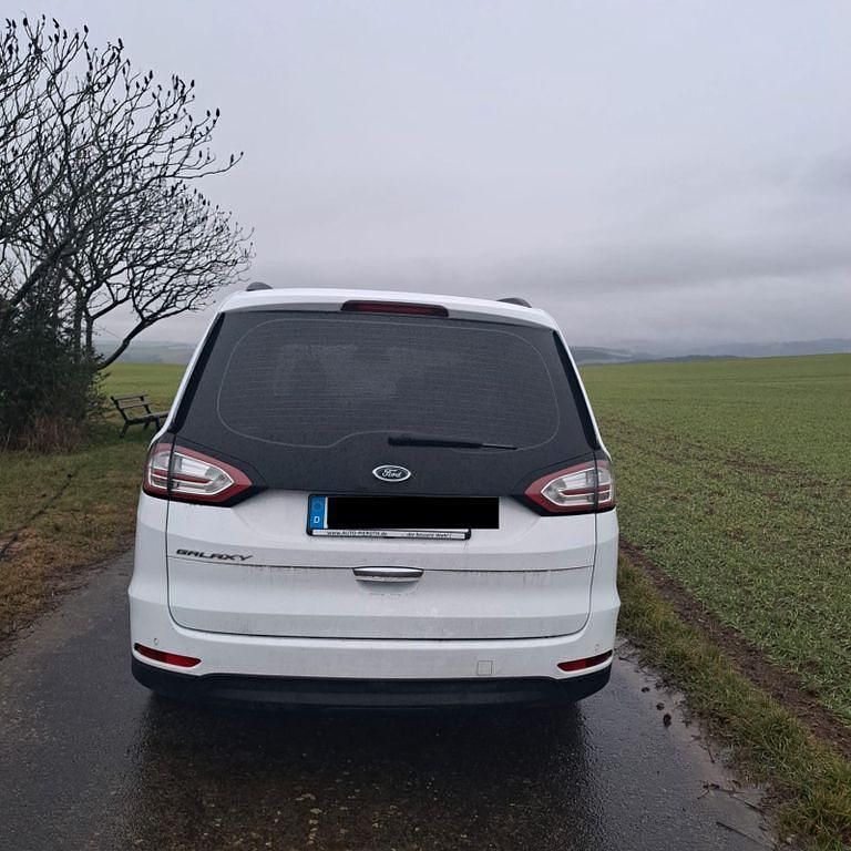 Gebraucht Ford Galaxy Business Edition 165 PS (121 kW) 2019 Weiß Van / Kleinbus