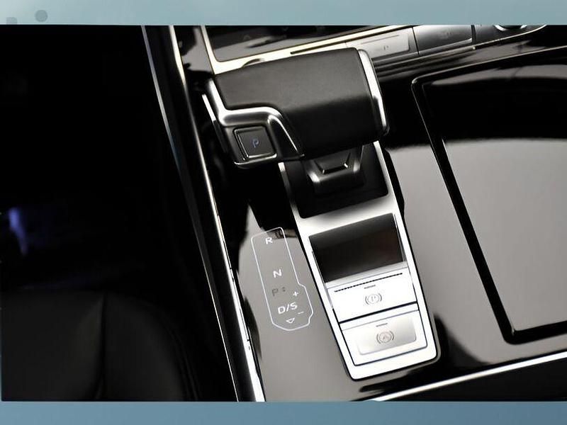 Gebraucht Audi Q8 340 PS (250 kW) 2023 Weiß SUV