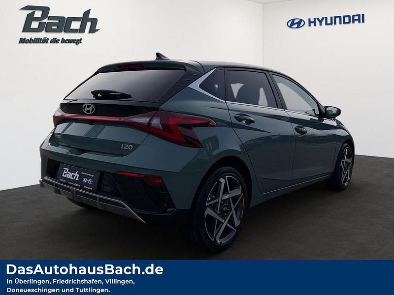 Neu Hyundai i20 Prime 101 PS (74 kW) 2025 Grün Limousine