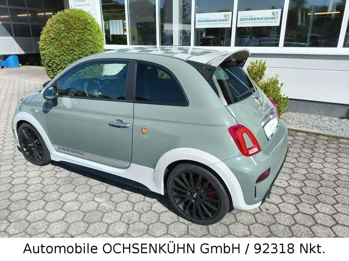 Gebraucht Abarth 695 179 PS (131 kW) 2020 Grün Kleinwagen