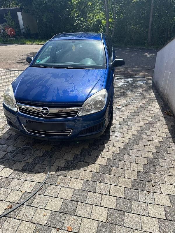 Blau Gebraucht 2008 Opel Astra Kombi | 800 € (Superpreis) - Bild 1/4
