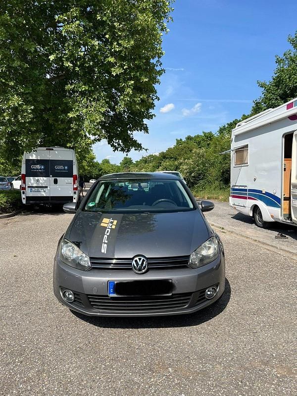 Grau Gebraucht 2010 VW Golf VI Limousine | 5.500 € (Etwas zu teuer) - Bild 1/4