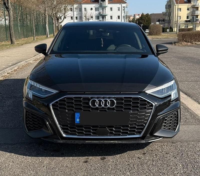 Gebraucht Audi A3 S-Line 110 PS (80 kW) 2022 Schwarz Limousine