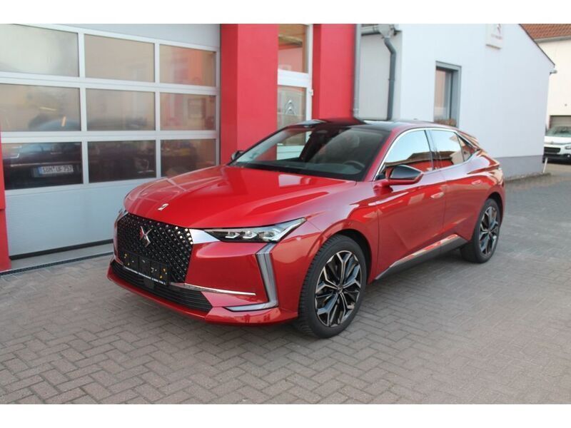 Red metallic Gebraucht 2024 DS Automobiles DS4 Opera Limousine | 25.490 € (Guter Preis) - Bild 1/4