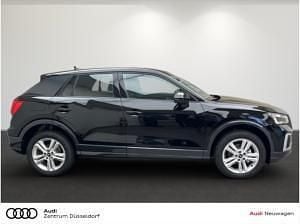 Neu Audi Q2 Advanced Plus 150 PS (110 kW) 2026 Schwarz (brillantschwarz) SUV
