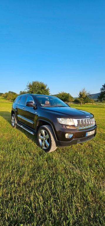 Braun Gebraucht 2012 Jeep Grand Cherokee Overland SUV | 15.500 € (Fairer Preis) - Bild 1/4