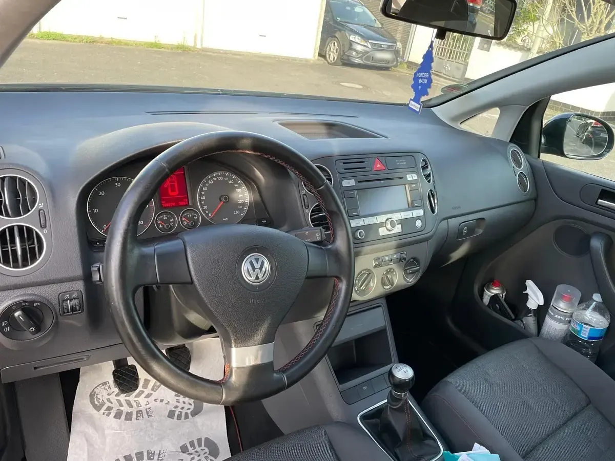 Gebraucht VW Golf Plus Comfortline 105 PS (77 kW) 2006 Schwarz Van / Kleinbus