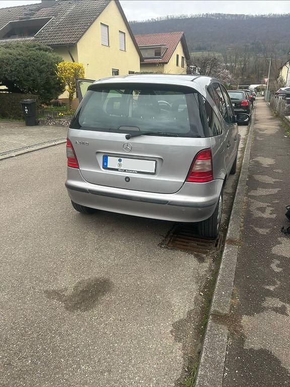 Gebraucht Mercedes A140 Elegance 82 PS (60 kW) 1999 Silber Limousine