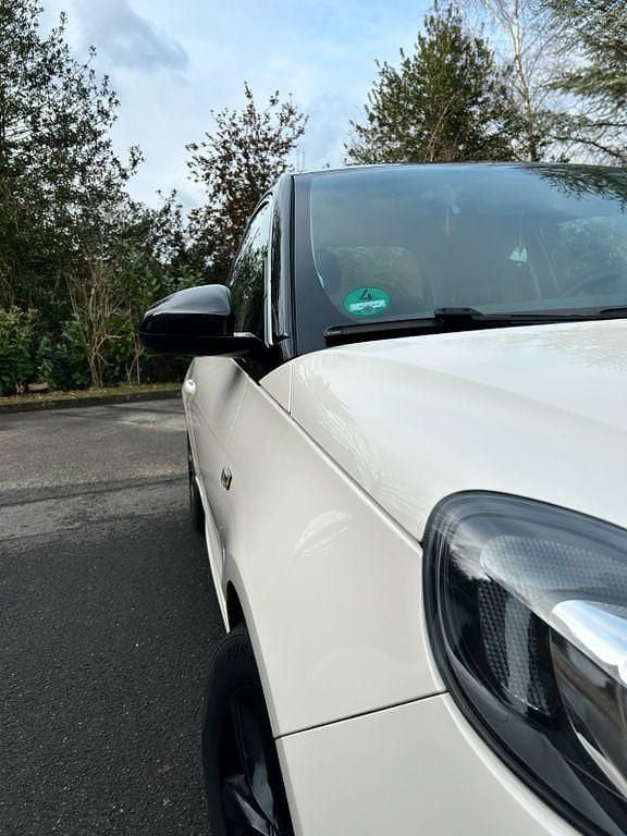 Gebraucht Opel Adam Jam 87 PS (63 kW) 2016 Weiß Kleinwagen