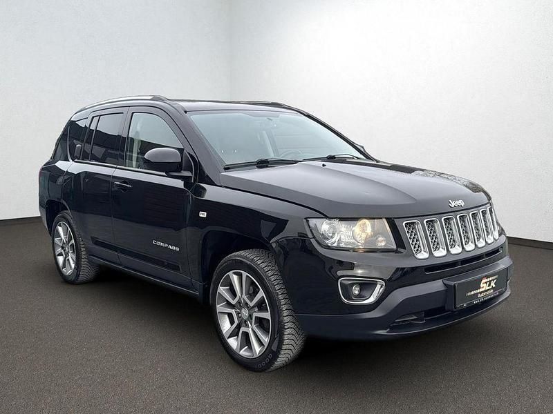 Gebraucht Jeep Compass Limited 170 PS (125 kW) 2016 Schwarz SUV