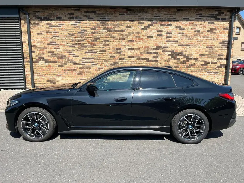 Gebraucht BMW i4 M Sport 210 kW (286 PS) 2023 Schwarz Limousine