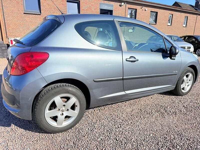 Gebraucht Peugeot 207 150 PS (110 kW) 2010 Grau Kleinwagen