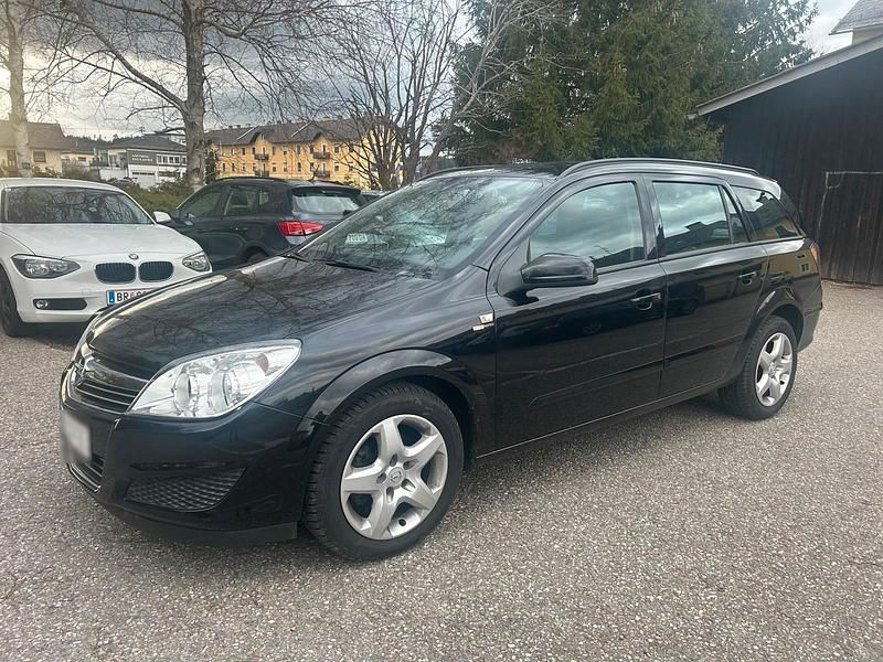Gebraucht Opel Astra 110 PS (80 kW) 2008 Schwarz Kombi