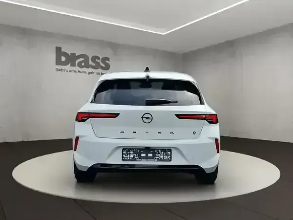 Neu Opel Astra 114 kW (156 PS) 2025 Jade weiss Kleinwagen