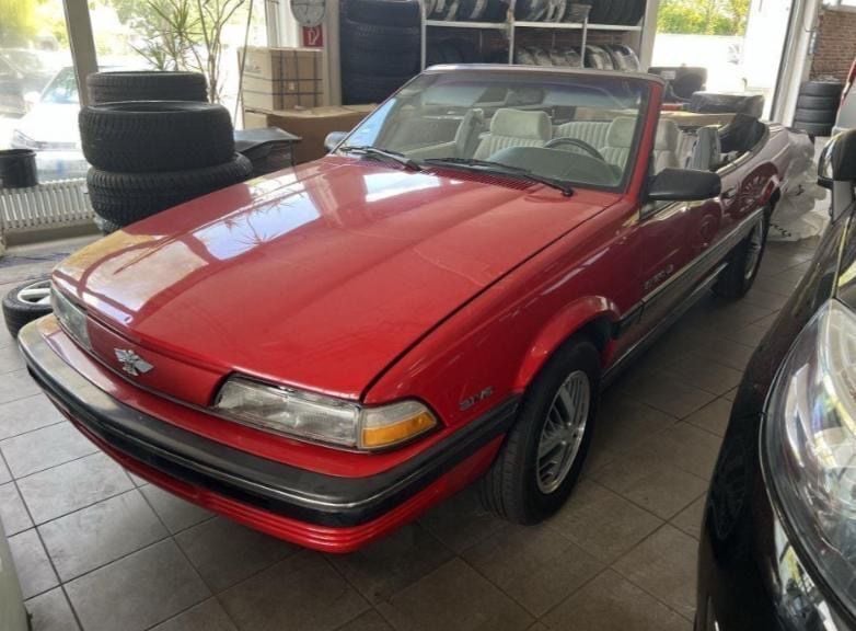 Rot Gebraucht 1991 Pontiac Sunbird Cabrio | 4.500 € - Bild 1/4