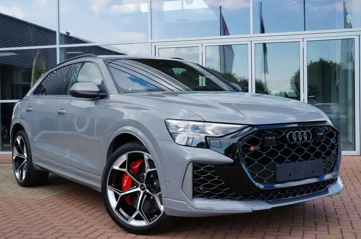 Neu Audi RS Q8 Advanced 640 PS (470 kW) 2025 Grau SUV