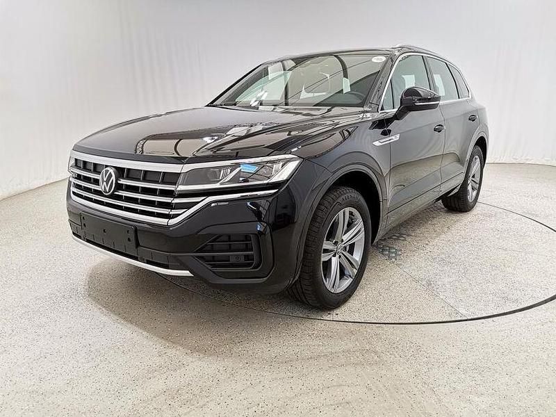 Gebraucht VW Touareg R-line 286 PS (210 kW) 2021 Deep black perleffekt SUV