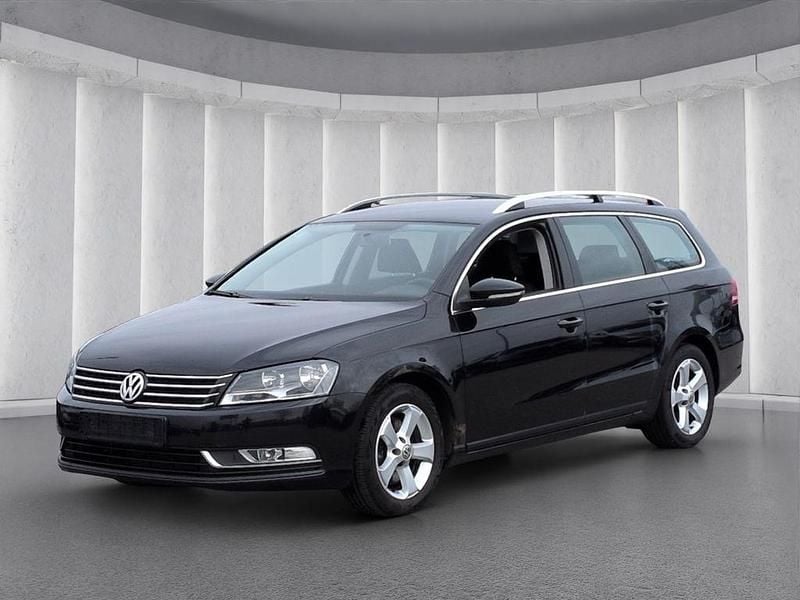Gebraucht VW Passat 140 PS (102 kW) 2011 Schwarz Kombi