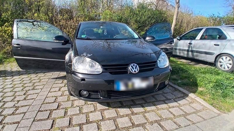 Gebraucht VW Golf IV 102 PS (75 kW) 2005 Schwarz Limousine