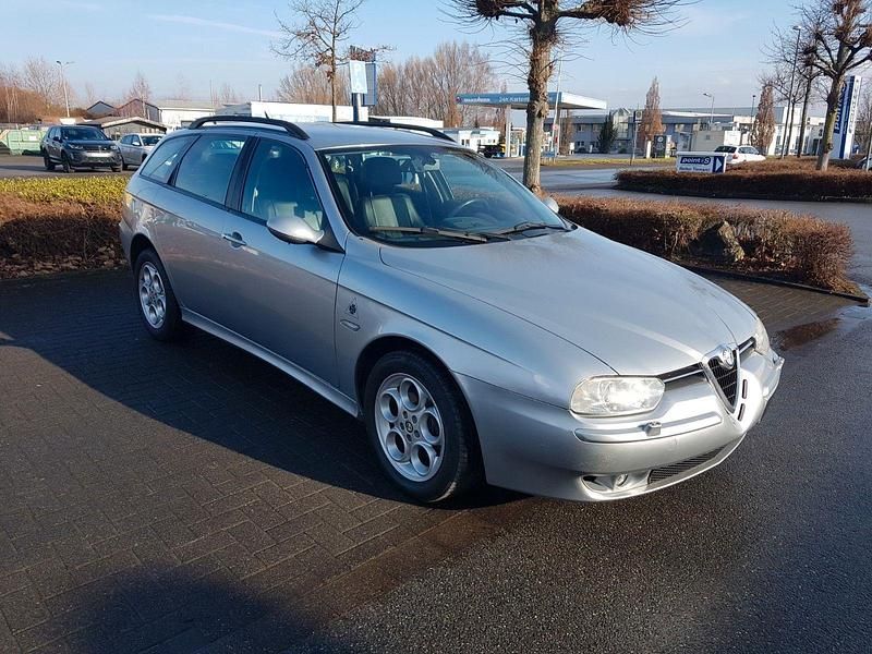 Gebraucht Alfa Romeo 156 Progression 166 PS (122 kW) 2002 Silber Kombi