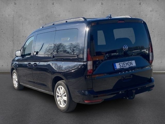 Gebraucht VW Caddy Maxi 114 PS (83 kW) 2023 Schwarz Van / Kleinbus