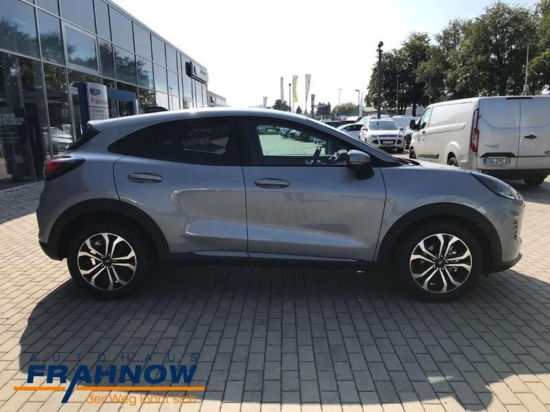 Gebraucht Ford Puma Titanium 125 PS (91 kW) 2025 Solarsilber SUV