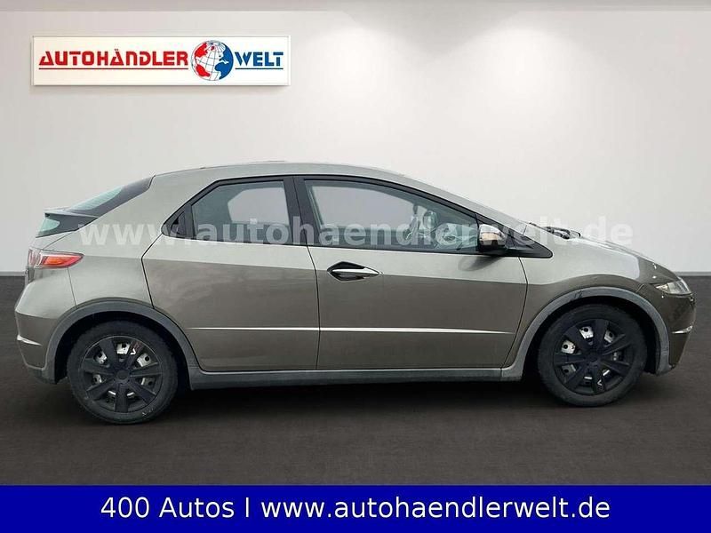 Second-hand Honda Civic Executive 140 CP (102 kW) 2007 Gri Berlinǎ