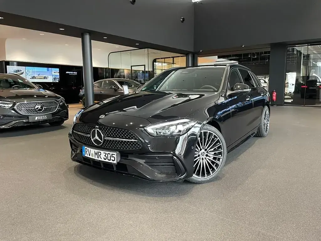 Gebraucht Mercedes C180 AMG line 170 PS (125 kW) 2026 Metalliclack obsidianschwarz Kombi