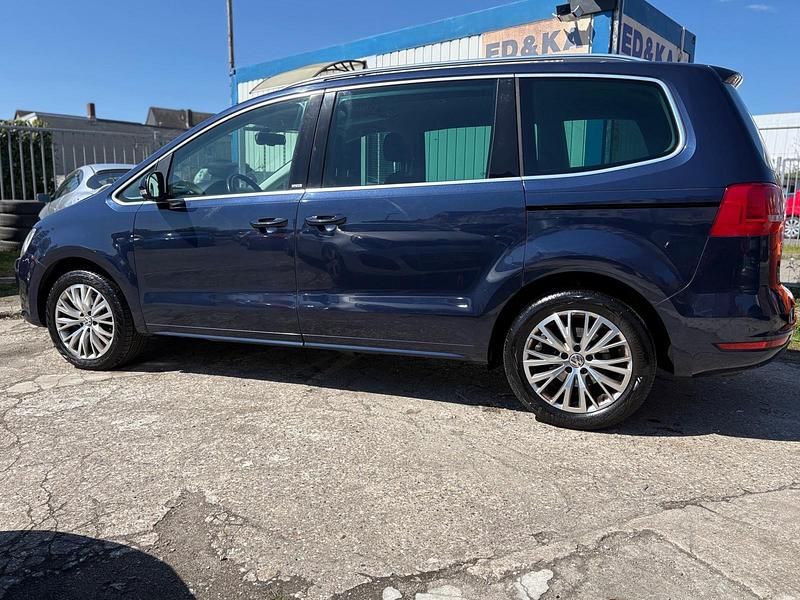 Gebraucht VW Sharan Style 140 PS (102 kW) 2011 Blau Van / Kleinbus