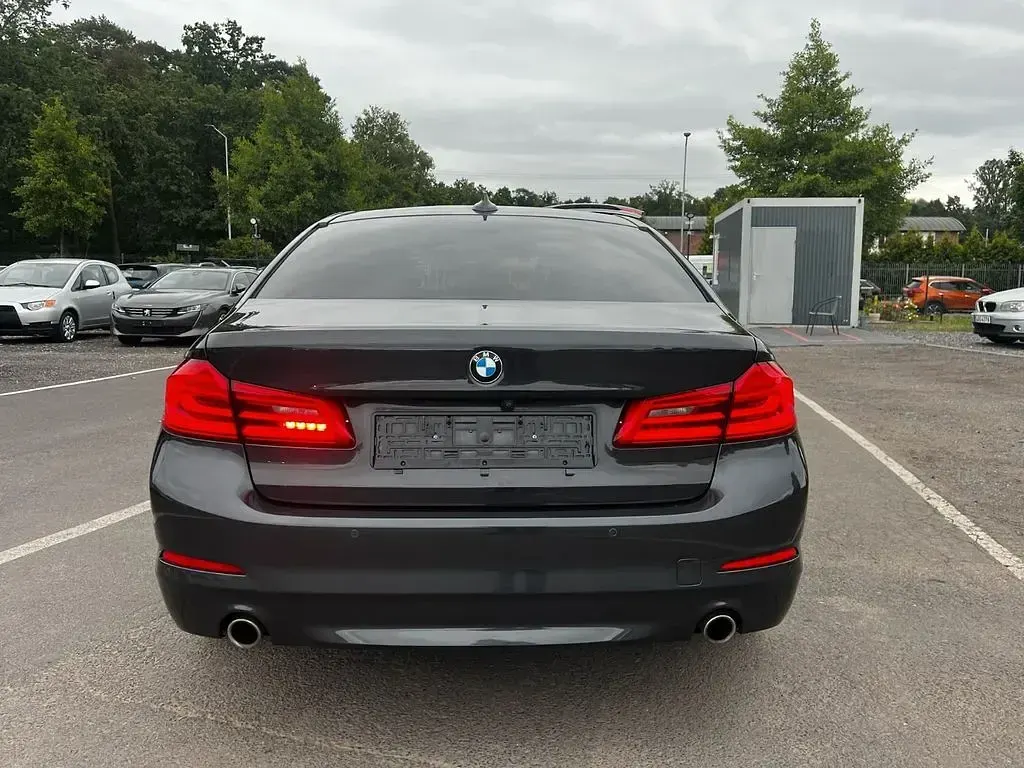 Gebraucht BMW 520 Sport Line 190 PS (139 kW) 2019 Limousine