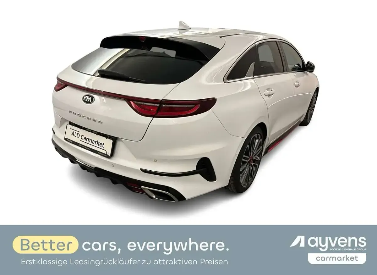 Gebraucht Kia ProCeed 204 PS (150 kW) 2021 (hw2) deluxeweiss met. Kombi