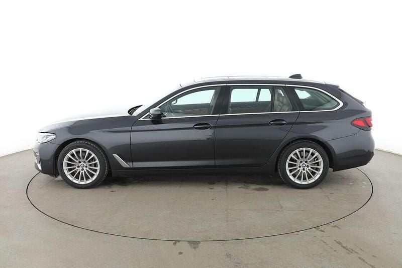 Gebraucht BMW 530 Luxury Line 286 PS (210 kW) 2021 Grau Kombi
