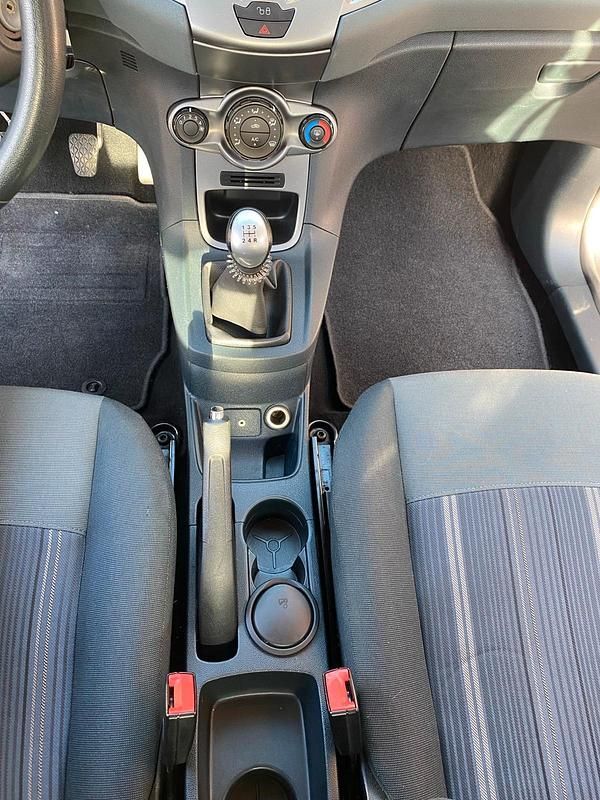 Gebraucht Ford Fiesta 60 PS (44 kW) 2008 Blau Kleinwagen