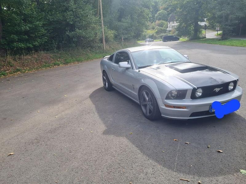 Gebraucht Ford Mustang 348 PS (255 kW) 2005 Silber Coupé