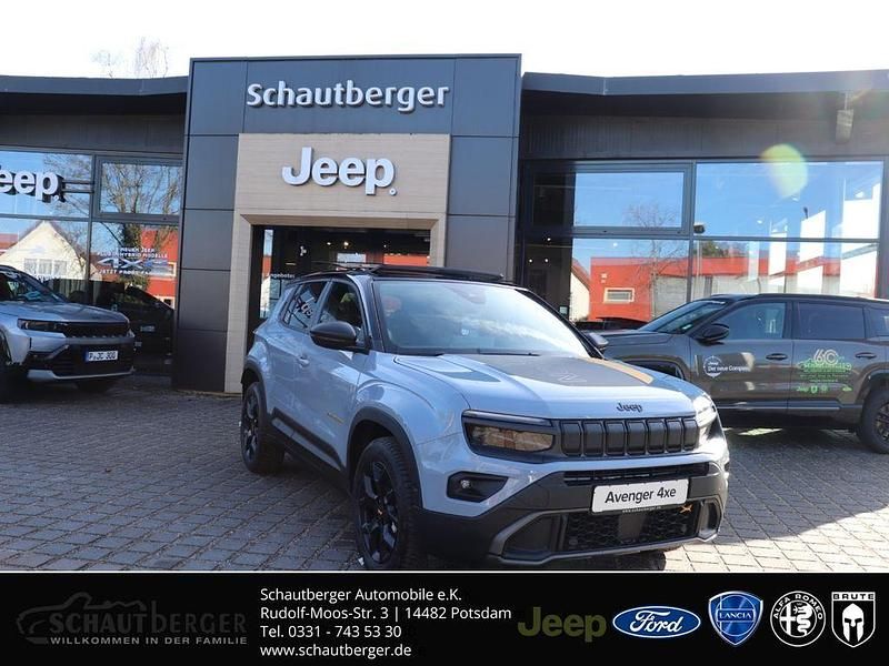 Neu Jeep Avenger North 145 PS (106 kW) 2026 Storm grey mit dach in volcano SUV