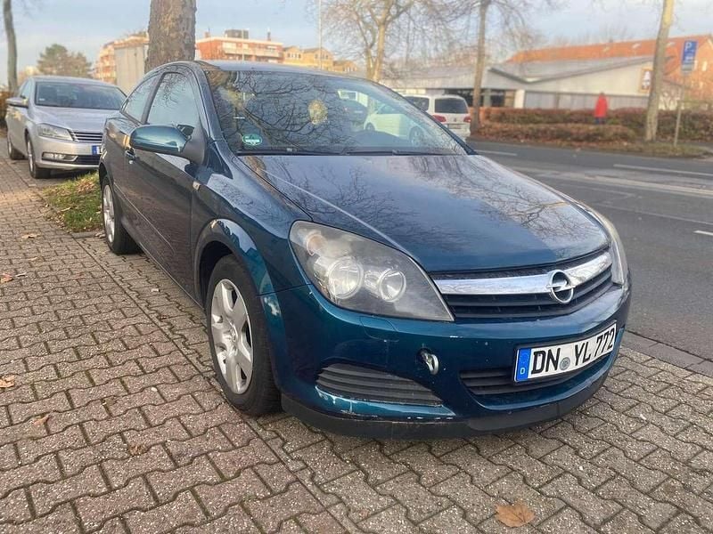 Blau Gebraucht 2007 Opel Astra Edition Coupé | 1.200 € (Guter Preis) - Bild 1/4