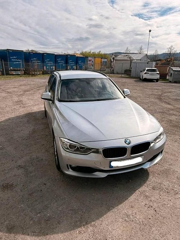 Gebraucht BMW 320 Efficient Dynamics 184 PS (135 kW) 2015 Silber Kombi