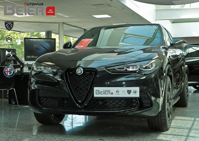 Colore esterno (nero vulcano, Neu 2025 Alfa Romeo Stelvio Quadrifoglio SUV | 110.900 € - Bild 1/4