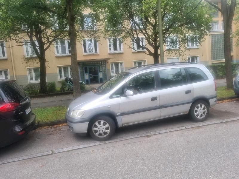 Silber Gebraucht 2000 Opel Zafira Van / Kleinbus | 1.000 € (Guter Preis) - Bild 1/4