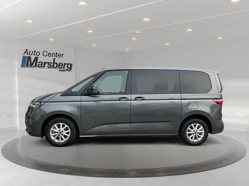 Gebraucht VW Multivan Life 150 PS (110 kW) 2025 Grau Van