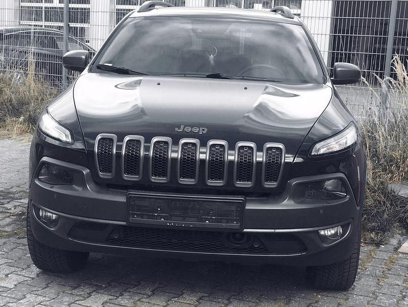 Schwarz Gebraucht 2017 Jeep Cherokee Trailhawk SUV | 17.890 € (Fairer Preis) - Bild 1/4
