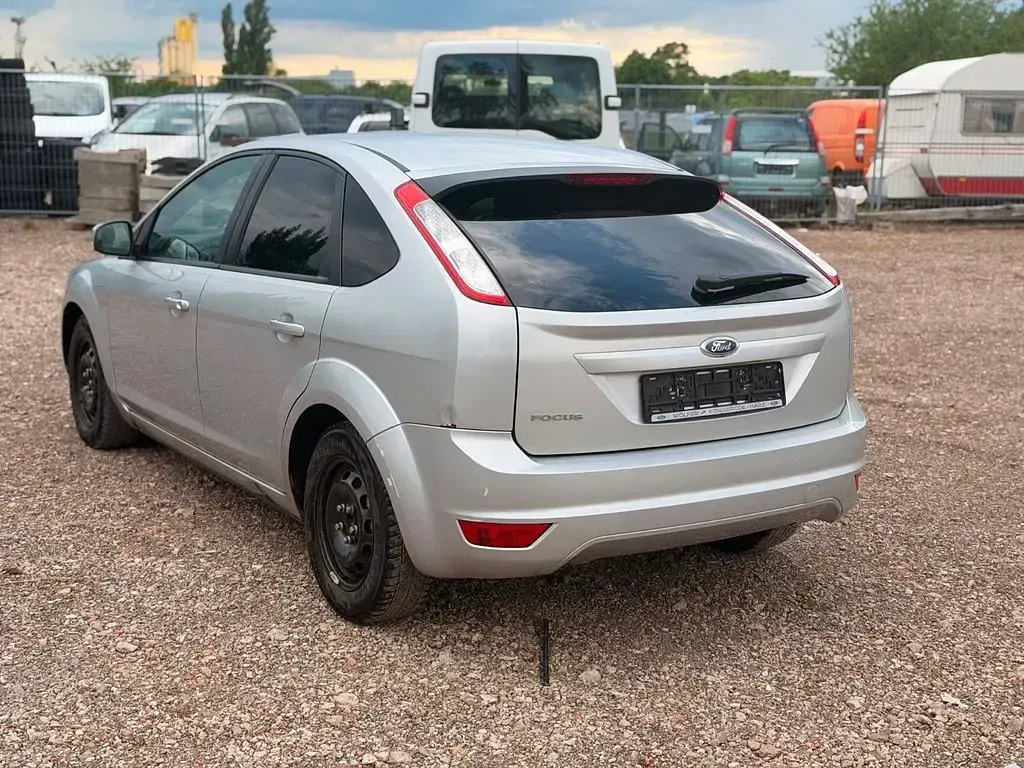 Gebraucht Ford Focus 101 PS (74 kW) 2009 Other Limousine