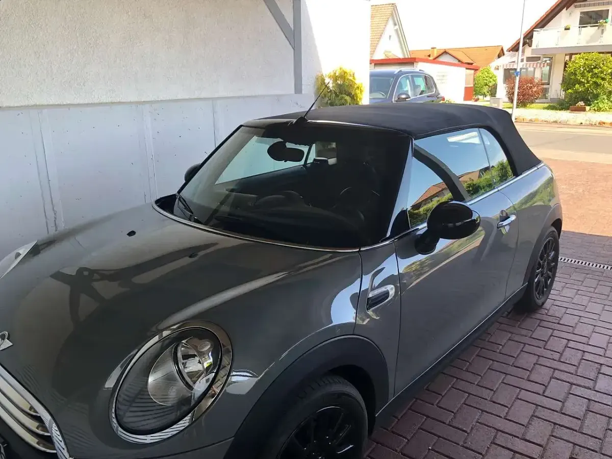 Gebraucht Mini One Cabriolet 102 PS (75 kW) 2018 Grau Cabrio