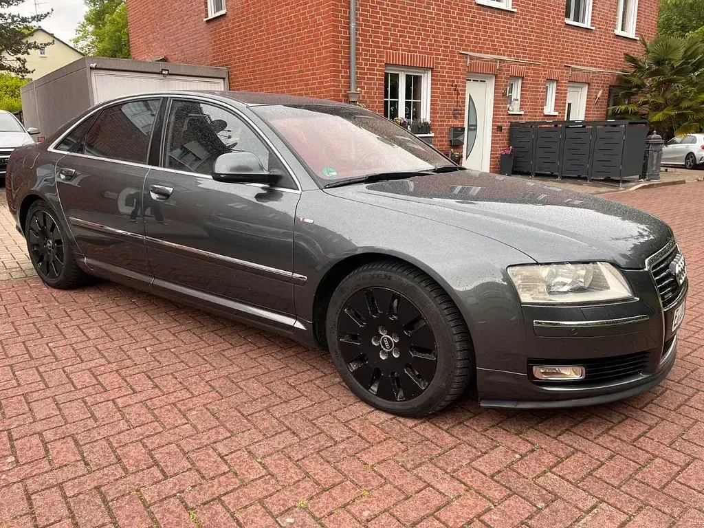 Gebraucht Audi A8 Sport 260 PS (191 kW) 2008 Grau Limousine