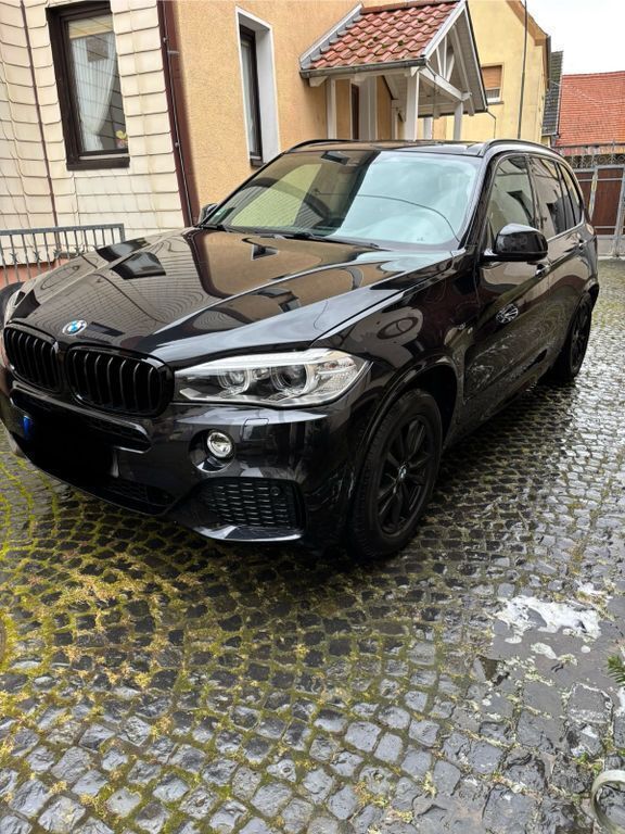 Schwarz Gebraucht 2014 BMW X5 Sport Line SUV | 25.000 € (Superpreis) - Bild 1/4