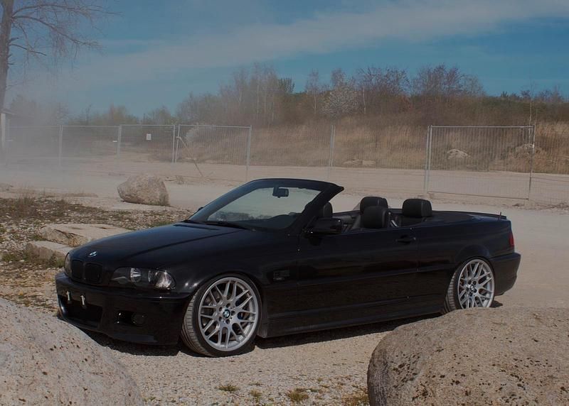 Gebraucht BMW 330 Cabriolet 231 PS (169 kW) 2001 Schwarz Cabrio