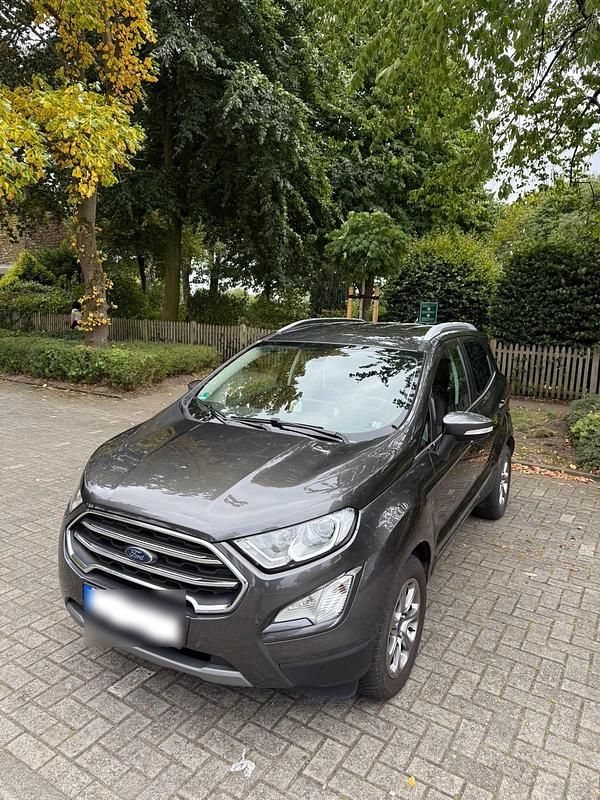 Grau Gebraucht 2019 Ford Ecosport Titanium SUV | 11.900 € (Superpreis) - Bild 1/4