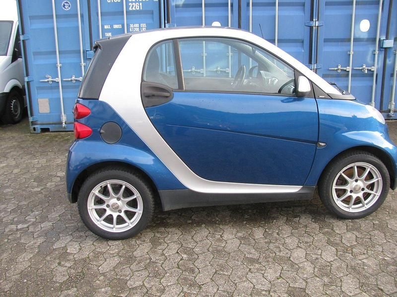 Silber Gebraucht 2008 Smart ForTwo Coupé Coupé | 2.990 € (Guter Preis) - Bild 1/4