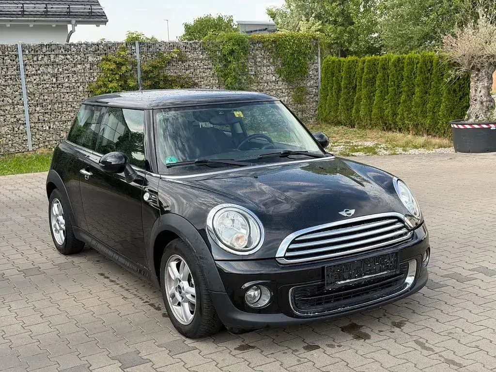 Gebraucht Mini ONE 75 PS (55 kW) 2012 Schwarz Kleinwagen