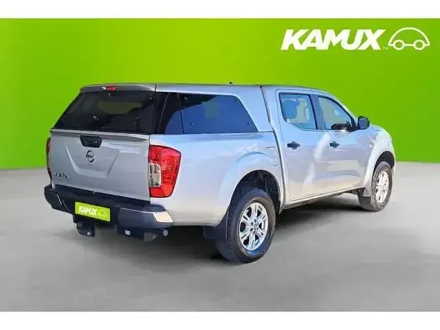 Gebraucht Nissan Navara Acenta 163 PS (119 kW) 2022 Silber Pickup